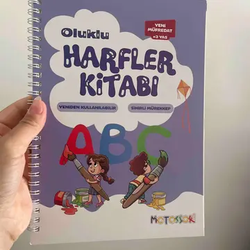 Kitap çok güzel oluklu olması çok iyi düşünülmüş eğlenirken pratik yapıyor olması da çok güzel içerisindeki etkinlikler çok güzel kızım çok sevdi